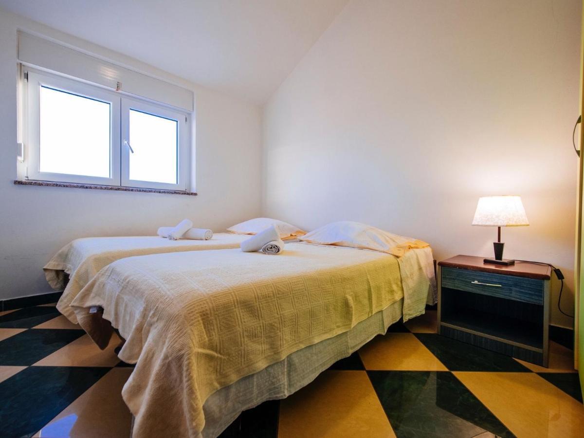 Splendid Holiday Home In Jasenice Масленица Экстерьер фото