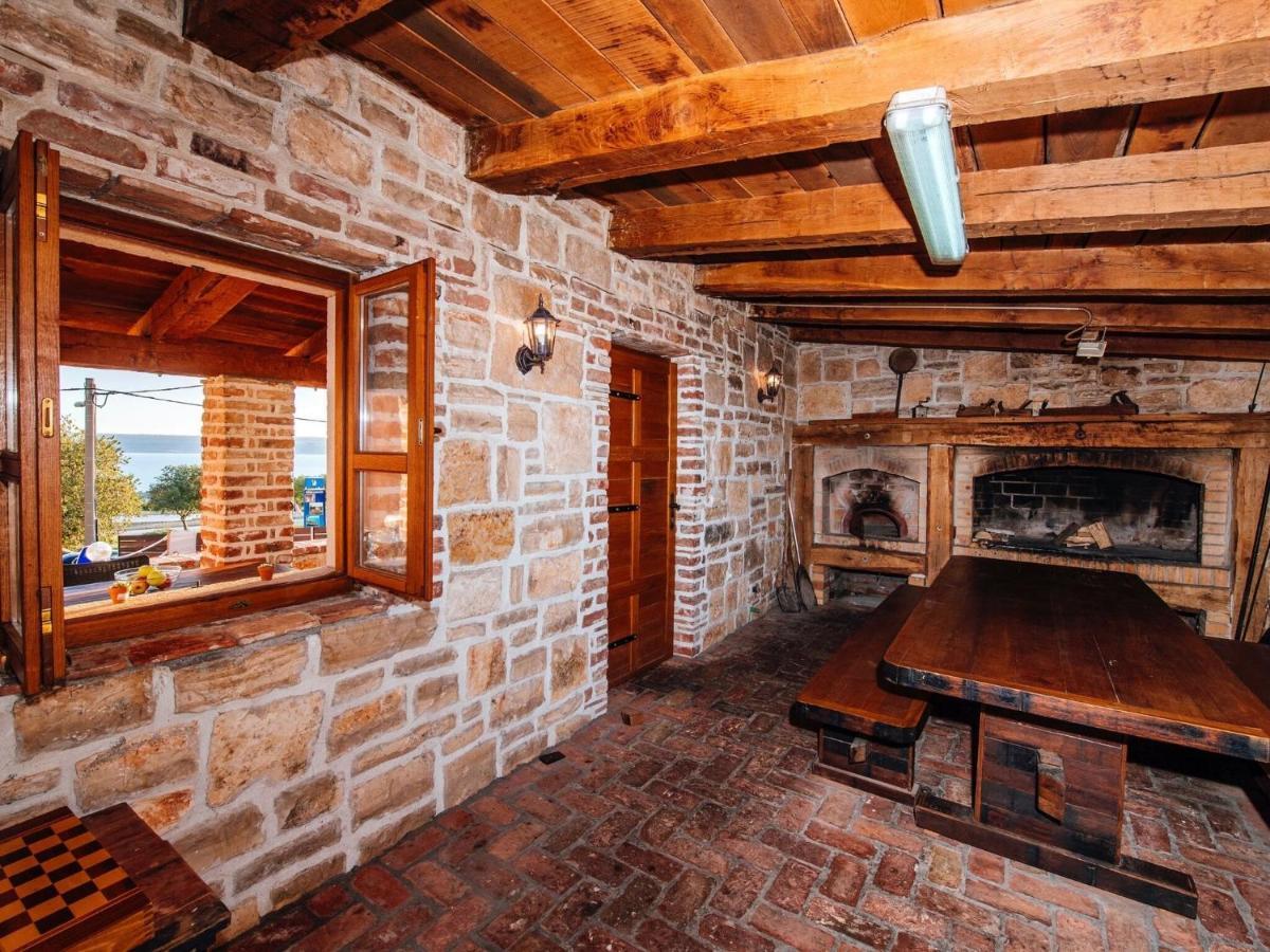 Splendid Holiday Home In Jasenice Масленица Экстерьер фото